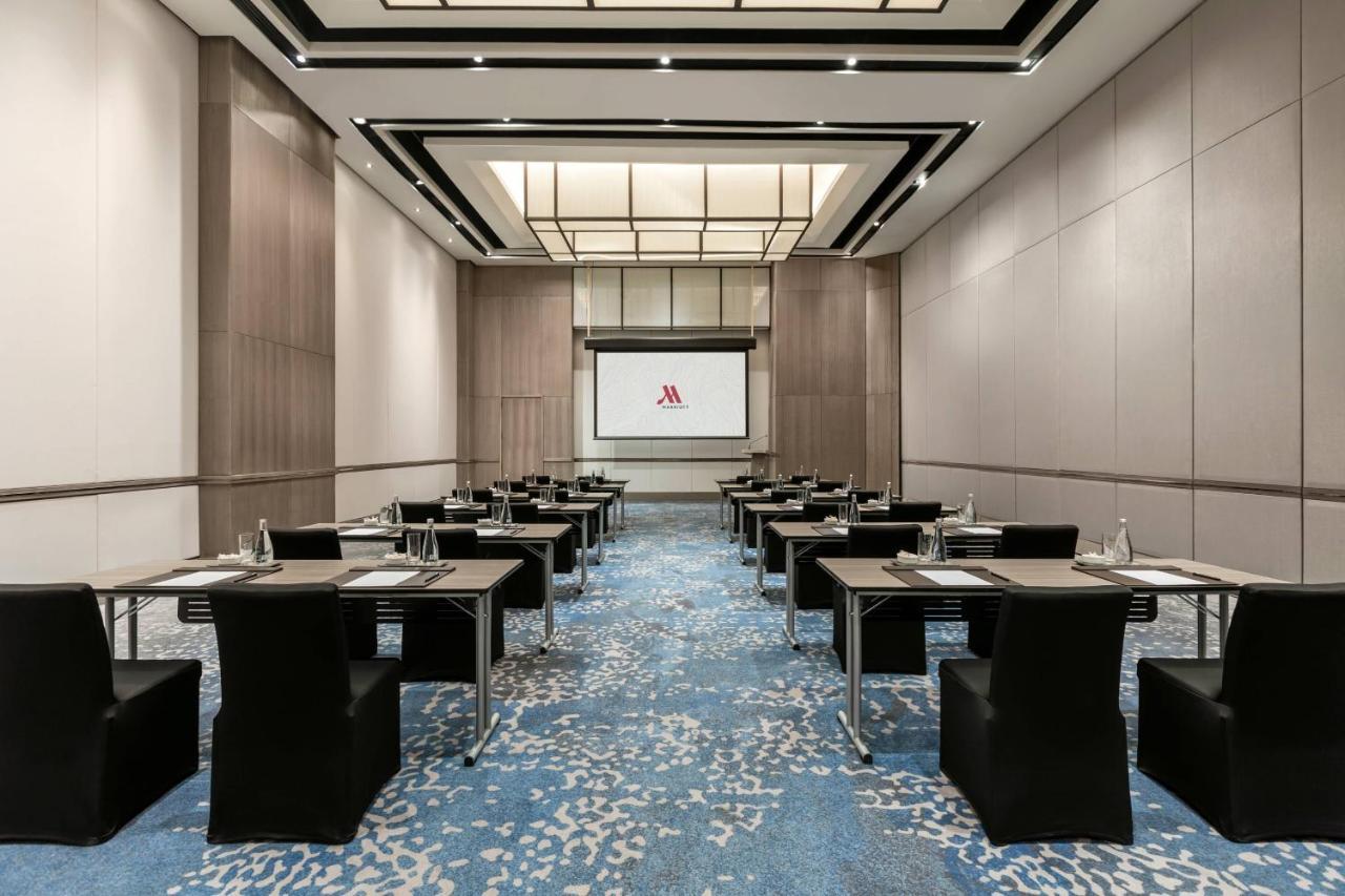 Clark Marriott Hotel Mabalacat Eksteriør bilde